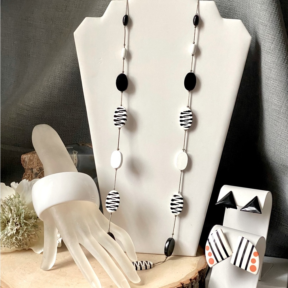 Vintage- Curated Op-Art Collection of jewelry